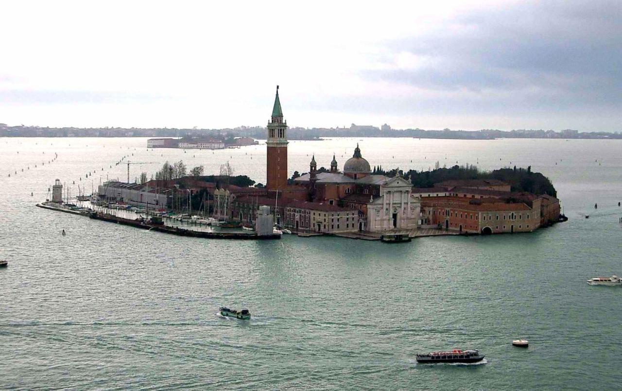 Luxury Penthouse Venecia